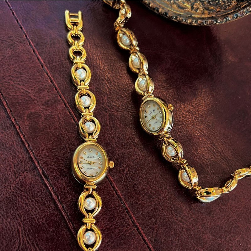 Medusa's Pearl Watch